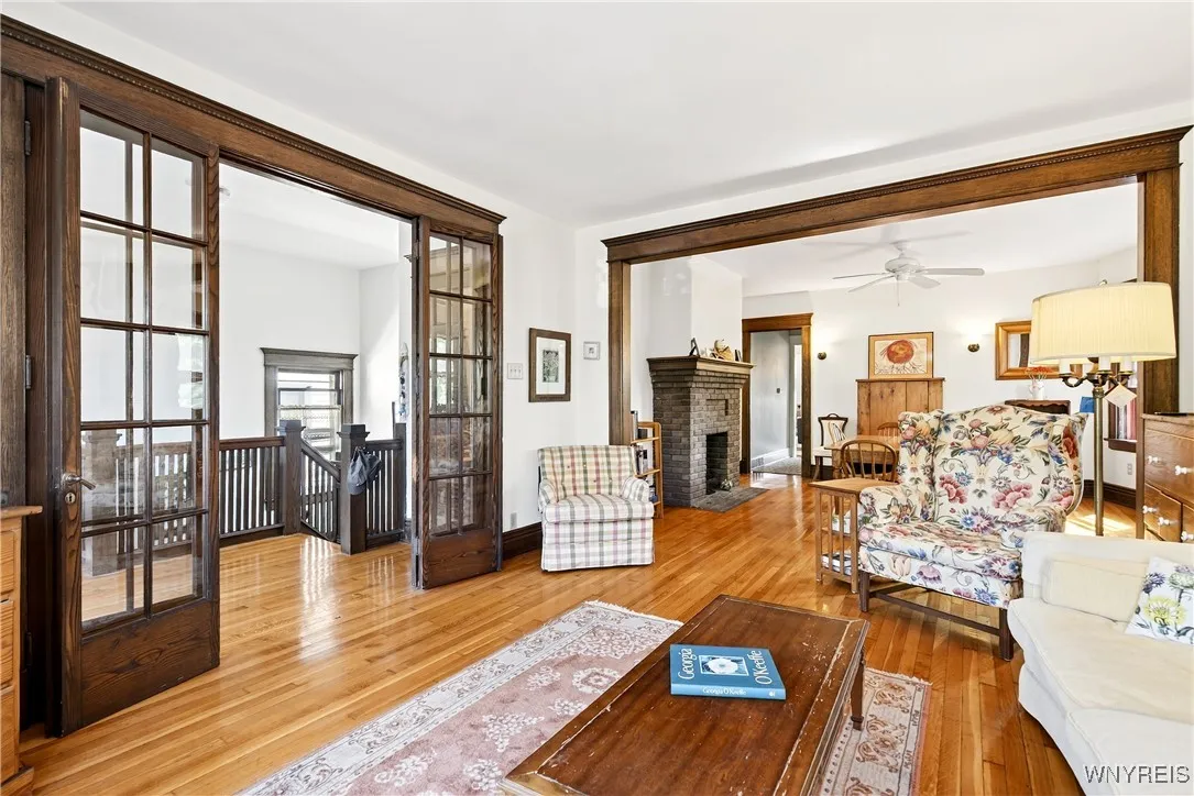 61 Claremont Avenue, Buffalo, New York 14222, Buffalo, New York 14222, 6 Bedrooms Bedrooms, ,2 BathroomsBathrooms,Residential,For Sale,61 Claremont Avenue, Buffalo, New York 14222,B1631201