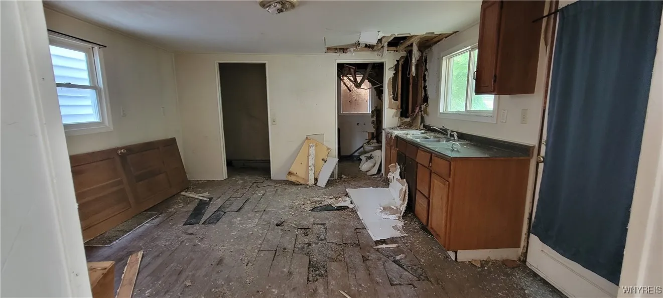 42 Progressive Avenue, Buffalo, New York 14207, Buffalo, New York 14207, 3 Bedrooms Bedrooms, 7 Rooms Rooms,1 BathroomBathrooms,Residential,For Sale,42 Progressive Avenue, Buffalo, New York 14207,B1629576