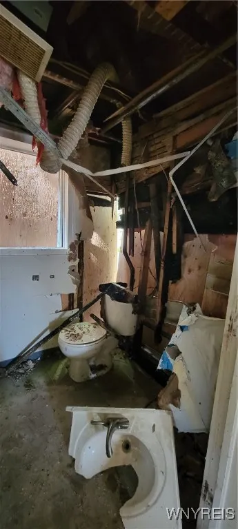 42 Progressive Avenue, Buffalo, New York 14207, Buffalo, New York 14207, 3 Bedrooms Bedrooms, 7 Rooms Rooms,1 BathroomBathrooms,Residential,For Sale,42 Progressive Avenue, Buffalo, New York 14207,B1629576
