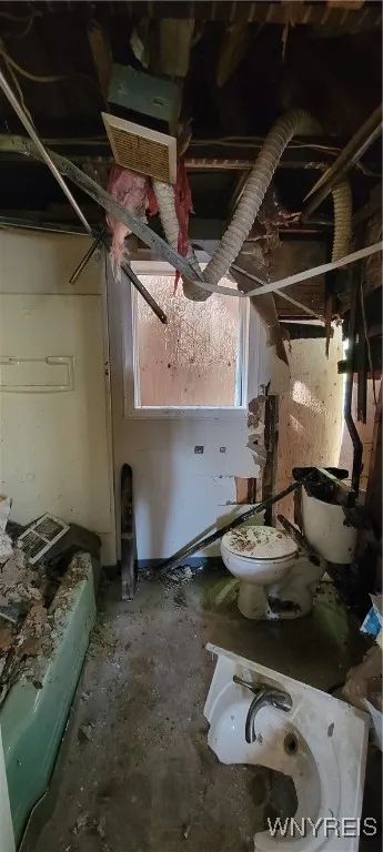 42 Progressive Avenue, Buffalo, New York 14207, Buffalo, New York 14207, 3 Bedrooms Bedrooms, 7 Rooms Rooms,1 BathroomBathrooms,Residential,For Sale,42 Progressive Avenue, Buffalo, New York 14207,B1629576