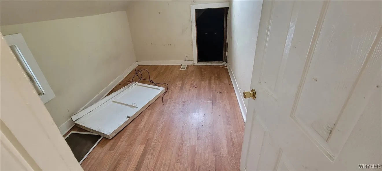 42 Progressive Avenue, Buffalo, New York 14207, Buffalo, New York 14207, 3 Bedrooms Bedrooms, 7 Rooms Rooms,1 BathroomBathrooms,Residential,For Sale,42 Progressive Avenue, Buffalo, New York 14207,B1629576