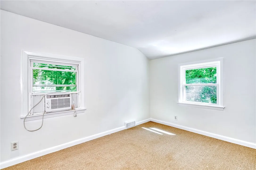 745-747 Liberty Street, Penfield, New York 14526, Penfield, New York 14526, 4 Bedrooms Bedrooms, ,2 BathroomsBathrooms,Residential,Closed,745-747 Liberty Street, Penfield, New York 14526,0,R1632169