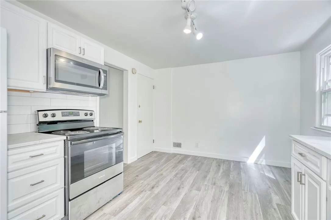 745-747 Liberty Street, Penfield, New York 14526, Penfield, New York 14526, 4 Bedrooms Bedrooms, ,2 BathroomsBathrooms,Residential,Closed,745-747 Liberty Street, Penfield, New York 14526,0,R1632169