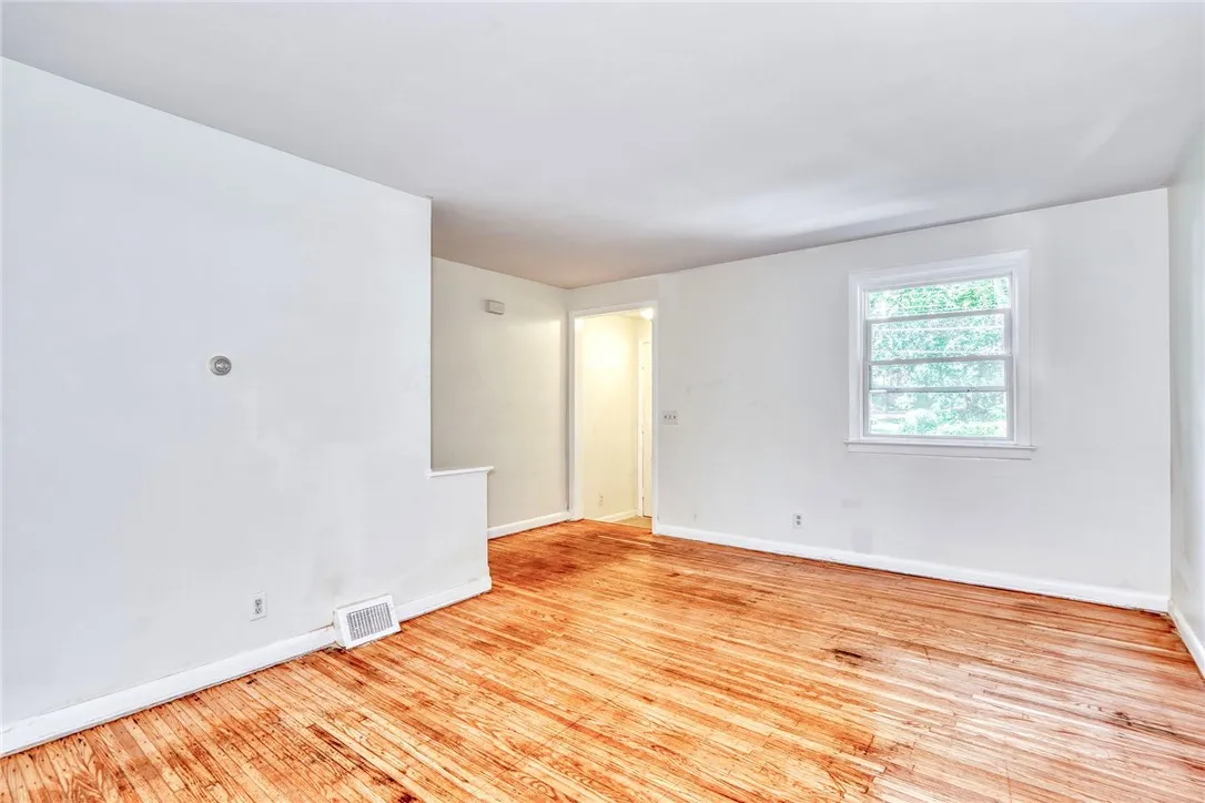 745-747 Liberty Street, Penfield, New York 14526, Penfield, New York 14526, 4 Bedrooms Bedrooms, ,2 BathroomsBathrooms,Residential,Closed,745-747 Liberty Street, Penfield, New York 14526,0,R1632169