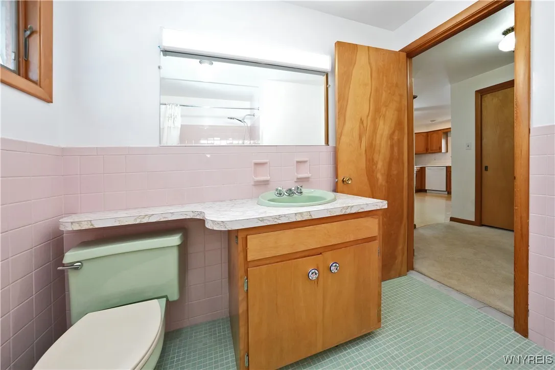 553 Adam Street, Tonawanda, New York 14150, Tonawanda, New York 14150, 2 Bedrooms Bedrooms, 5 Rooms Rooms,2 BathroomsBathrooms,Residential,Closed,553 Adam Street, Tonawanda, New York 14150,0,B1631890