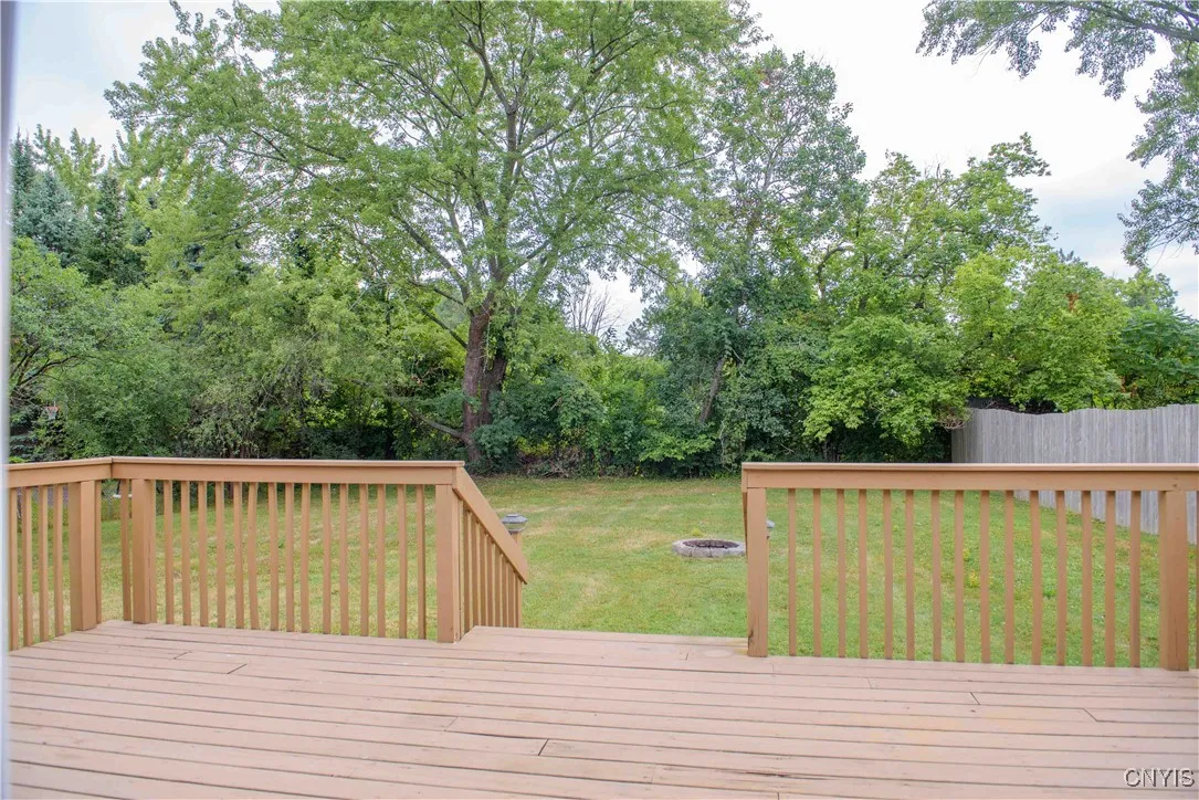 17 Mango Lane, Clay, New York 13090, Clay, New York 13090, 3 Bedrooms Bedrooms, 9 Rooms Rooms,1 BathroomBathrooms,Residential,Closed,17 Mango Lane, Clay, New York 13090,0,S1631554