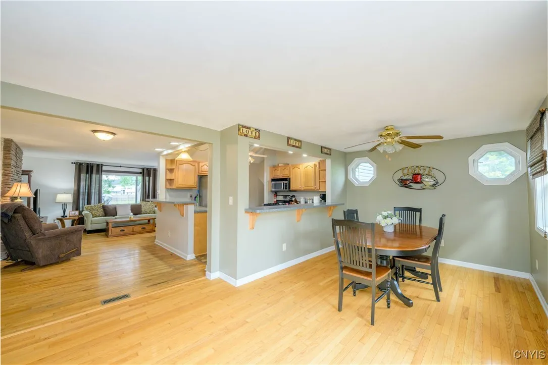 17 Mango Lane, Clay, New York 13090, Clay, New York 13090, 3 Bedrooms Bedrooms, 9 Rooms Rooms,1 BathroomBathrooms,Residential,Closed,17 Mango Lane, Clay, New York 13090,0,S1631554