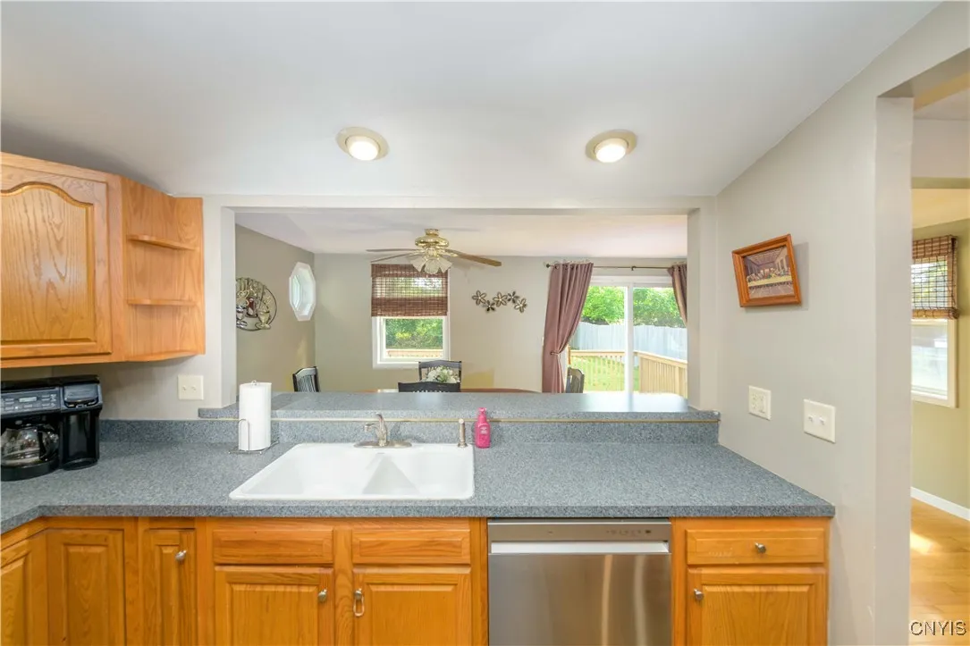 17 Mango Lane, Clay, New York 13090, Clay, New York 13090, 3 Bedrooms Bedrooms, 9 Rooms Rooms,1 BathroomBathrooms,Residential,Closed,17 Mango Lane, Clay, New York 13090,0,S1631554