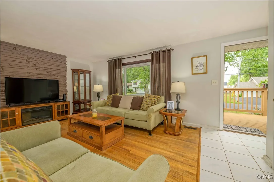 17 Mango Lane, Clay, New York 13090, Clay, New York 13090, 3 Bedrooms Bedrooms, 9 Rooms Rooms,1 BathroomBathrooms,Residential,Closed,17 Mango Lane, Clay, New York 13090,0,S1631554