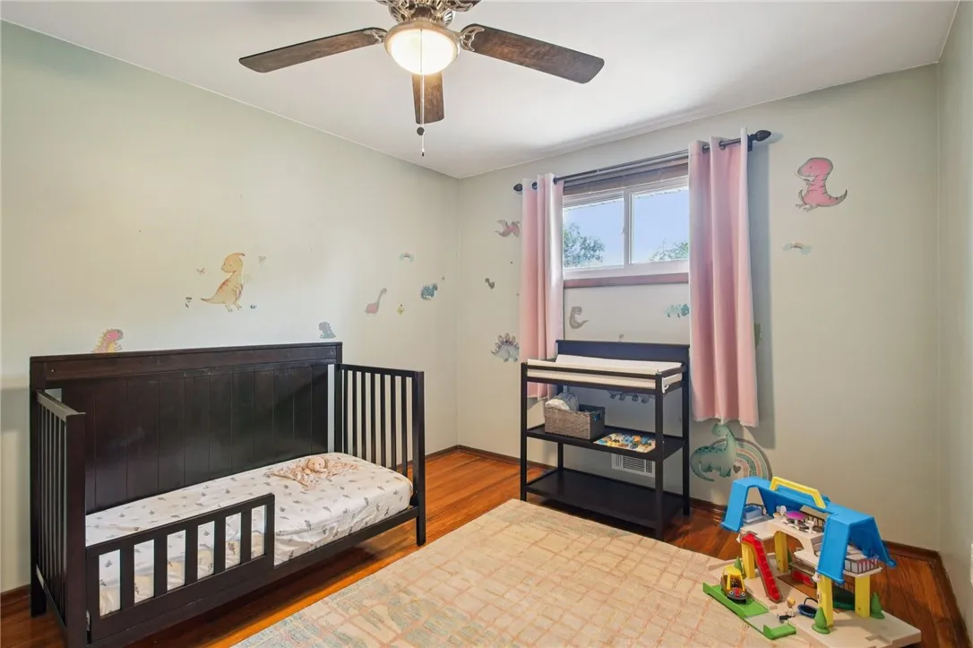 19 Dawnhaven Drive, Gates, New York 14624, Gates, New York 14624, 2 Bedrooms Bedrooms, 6 Rooms Rooms,2 BathroomsBathrooms,Residential,Closed,19 Dawnhaven Drive, Gates, New York 14624,0,R1631678