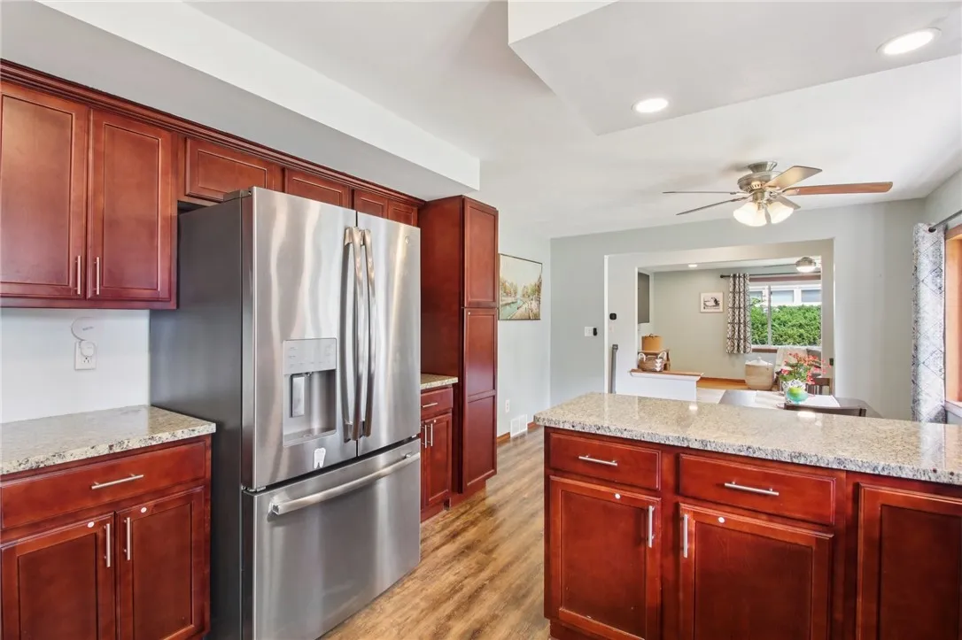 19 Dawnhaven Drive, Gates, New York 14624, Gates, New York 14624, 2 Bedrooms Bedrooms, 6 Rooms Rooms,2 BathroomsBathrooms,Residential,Closed,19 Dawnhaven Drive, Gates, New York 14624,0,R1631678