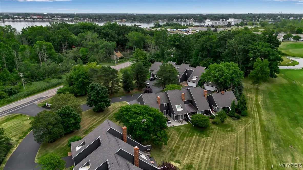 3128 East River Road, Grand Island, New York 14072, Grand Island, New York 14072, 4 Bedrooms Bedrooms, 6 Rooms Rooms,2 BathroomsBathrooms,Residential,Closed,3128 East River Road, Grand Island, New York 14072,0,B1630968