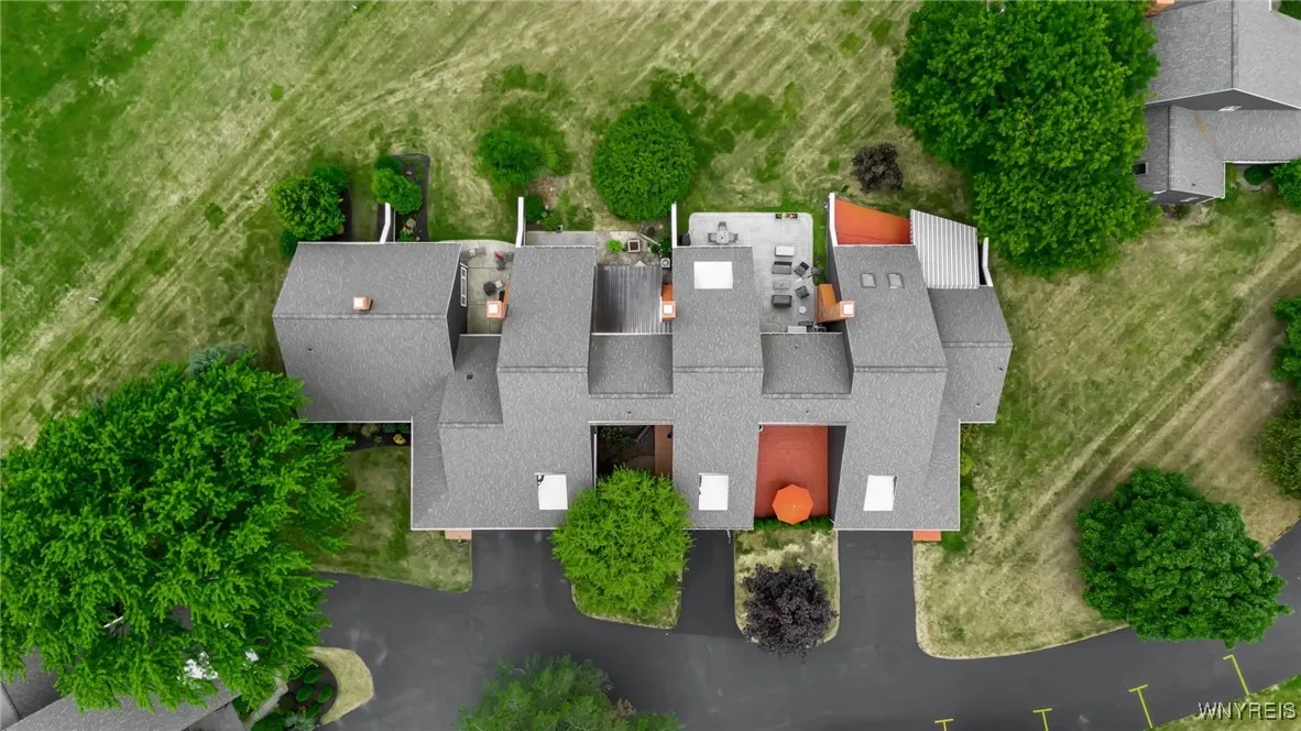 3128 East River Road, Grand Island, New York 14072, Grand Island, New York 14072, 4 Bedrooms Bedrooms, 6 Rooms Rooms,2 BathroomsBathrooms,Residential,Closed,3128 East River Road, Grand Island, New York 14072,0,B1630968