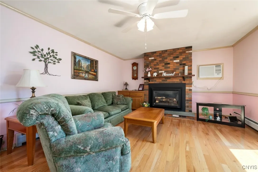 33 Cheyenne Crescent, Whitestown, New York 13492, Whitestown, New York 13492, 4 Bedrooms Bedrooms, 9 Rooms Rooms,2 BathroomsBathrooms,Residential,Closed,33 Cheyenne Crescent, Whitestown, New York 13492,0,S1632168