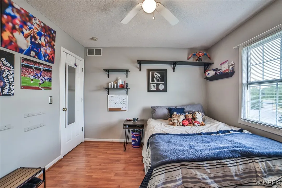 47 Independence Lane, Grand Island, New York 14072, Grand Island, New York 14072, 3 Bedrooms Bedrooms, 8 Rooms Rooms,2 BathroomsBathrooms,Residential,Closed,47 Independence Lane, Grand Island, New York 14072,0,B1631155