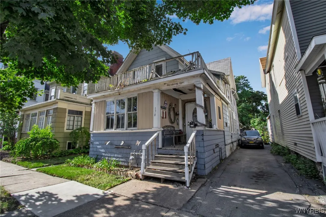 178 Schenck Street, North Tonawanda, New York 1412, North Tonawanda, New York 14120, 4 Bedrooms Bedrooms, 9 Rooms Rooms,2 BathroomsBathrooms,Residential,Closed,178 Schenck Street, North Tonawanda, New York 1412,0,B1632126