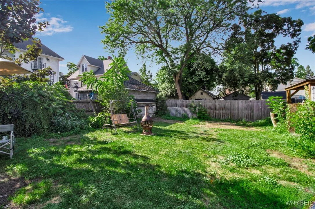 178 Schenck Street, North Tonawanda, New York 1412, North Tonawanda, New York 14120, 4 Bedrooms Bedrooms, 9 Rooms Rooms,2 BathroomsBathrooms,Residential,Closed,178 Schenck Street, North Tonawanda, New York 1412,0,B1632126