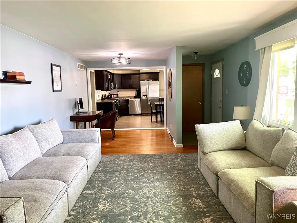 59 Woodlane Drive, West Seneca, New York 14224, West Seneca, New York 14224, 3 Bedrooms Bedrooms, 8 Rooms Rooms,1 BathroomBathrooms,Residential,For Sale,59 Woodlane Drive, West Seneca, New York 14224,B1632235
