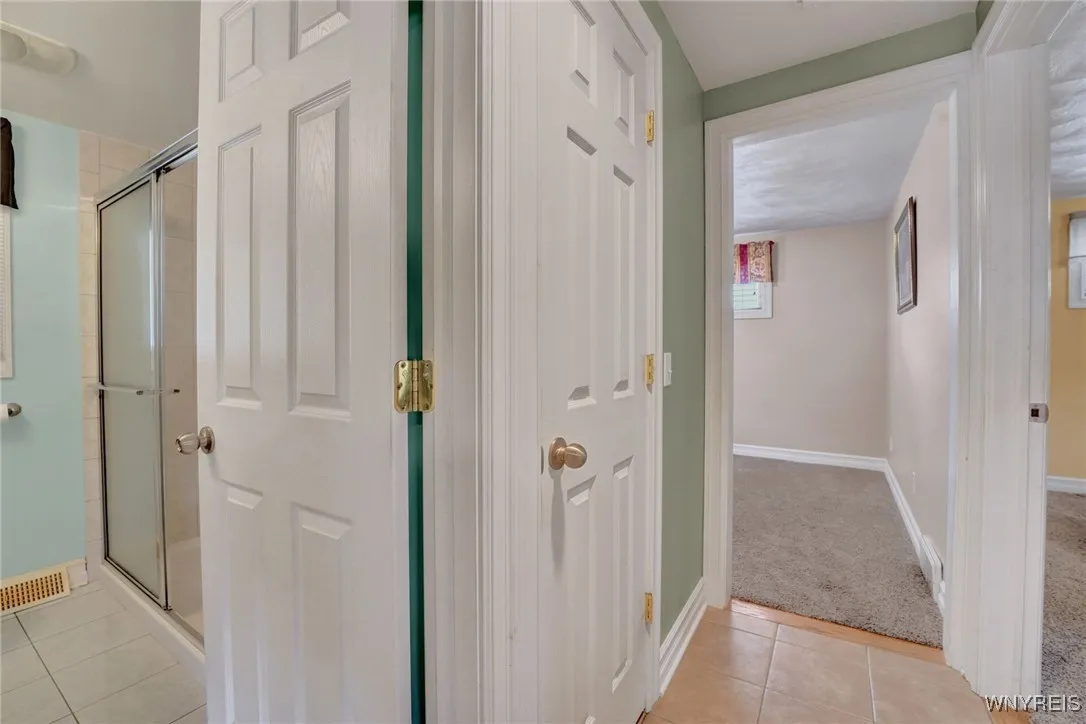 138 Wagner Avenue, Cheektowaga, New York 14212, Cheektowaga, New York 14212, 4 Bedrooms Bedrooms, 6 Rooms Rooms,2 BathroomsBathrooms,Residential,For Sale,138 Wagner Avenue, Cheektowaga, New York 14212,0,B1631334