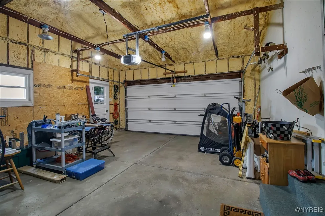 Insulated garage