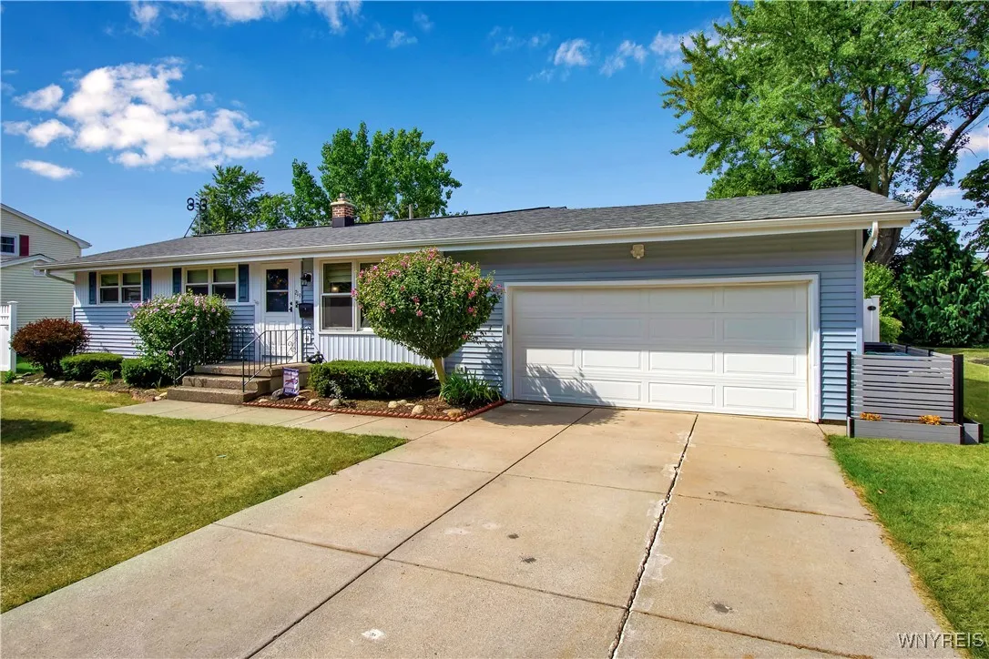 219 Cindy Drive, Amherst, New York 14221, Amherst, New York 14221, 3 Bedrooms Bedrooms, 6 Rooms Rooms,2 BathroomsBathrooms,Residential,Closed,219 Cindy Drive, Amherst, New York 14221,0,B1631913