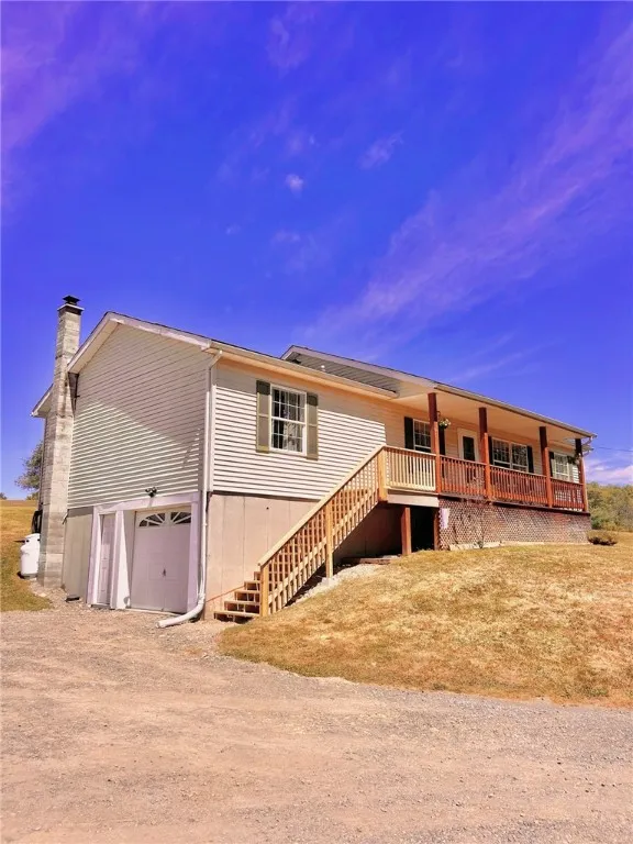 Intergrated garage for seamless transitions from car to home.
