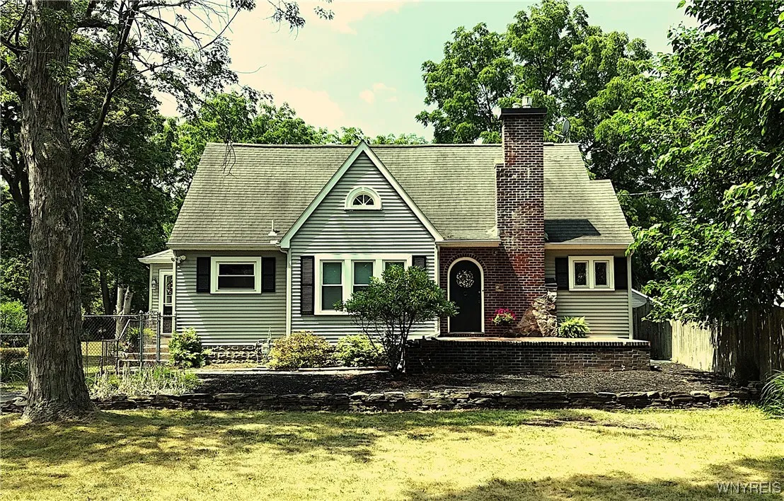 4540 Harris Hill Road, Clarence, New York 14221, Clarence, New York 14221, 3 Bedrooms Bedrooms, 6 Rooms Rooms,2 BathroomsBathrooms,Residential,For Sale,4540 Harris Hill Road, Clarence, New York 14221,B1632220