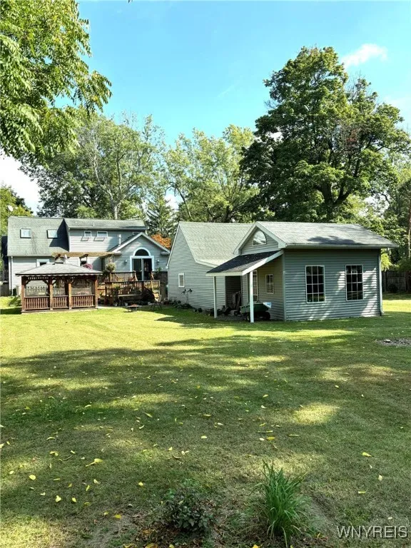 4540 Harris Hill Road, Clarence, New York 14221, Clarence, New York 14221, 3 Bedrooms Bedrooms, 6 Rooms Rooms,2 BathroomsBathrooms,Residential,For Sale,4540 Harris Hill Road, Clarence, New York 14221,B1632220