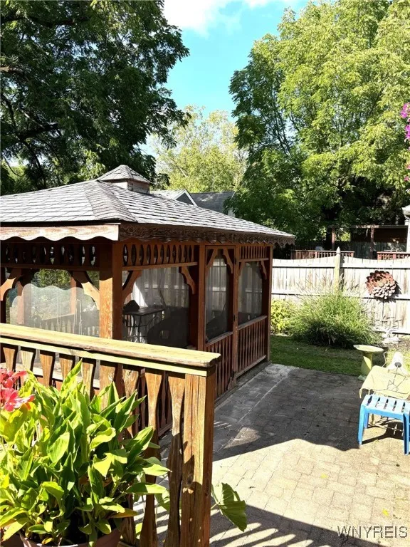 4540 Harris Hill Road, Clarence, New York 14221, Clarence, New York 14221, 3 Bedrooms Bedrooms, 6 Rooms Rooms,2 BathroomsBathrooms,Residential,For Sale,4540 Harris Hill Road, Clarence, New York 14221,B1632220