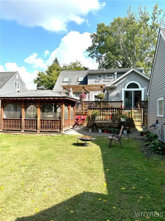 4540 Harris Hill Road, Clarence, New York 14221, Clarence, New York 14221, 3 Bedrooms Bedrooms, 6 Rooms Rooms,2 BathroomsBathrooms,Residential,For Sale,4540 Harris Hill Road, Clarence, New York 14221,B1632220