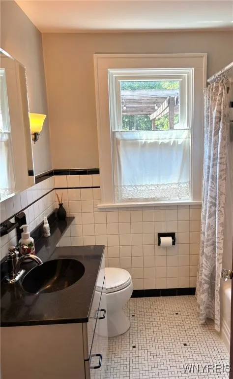 4540 Harris Hill Road, Clarence, New York 14221, Clarence, New York 14221, 3 Bedrooms Bedrooms, 6 Rooms Rooms,2 BathroomsBathrooms,Residential,For Sale,4540 Harris Hill Road, Clarence, New York 14221,B1632220