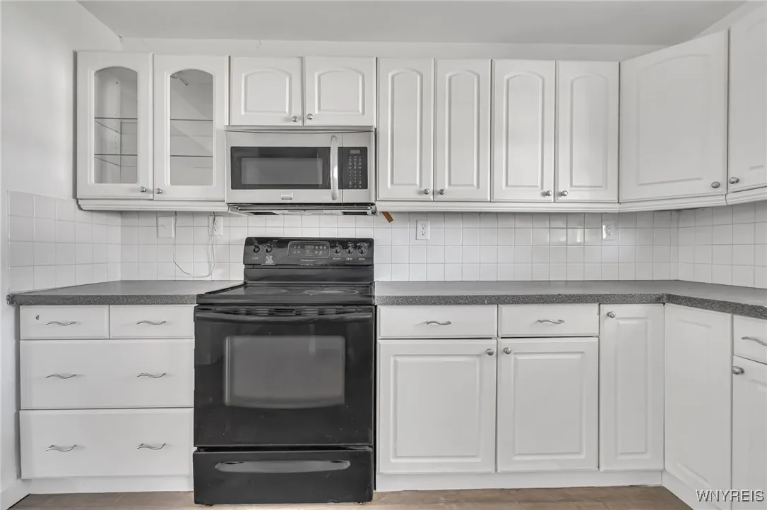 42 Henry Street, Cheektowaga, New York 14227, Cheektowaga, New York 14227, 3 Bedrooms Bedrooms, 6 Rooms Rooms,1 BathroomBathrooms,Residential,For Sale,42 Henry Street, Cheektowaga, New York 14227,0,B1632297