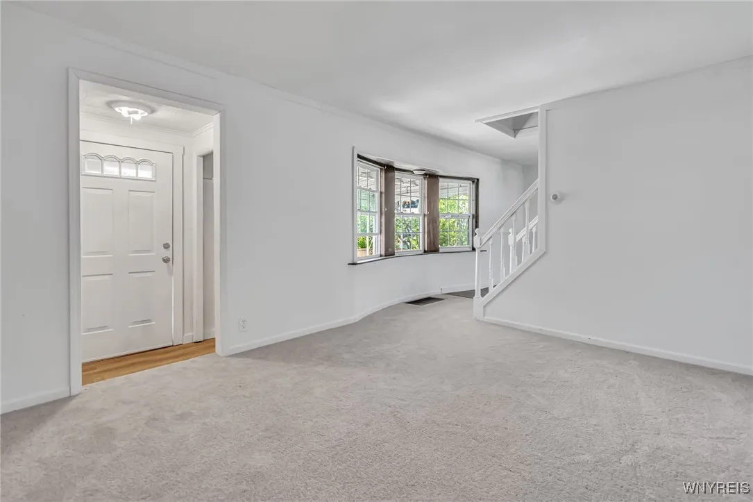 42 Henry Street, Cheektowaga, New York 14227, Cheektowaga, New York 14227, 3 Bedrooms Bedrooms, 6 Rooms Rooms,1 BathroomBathrooms,Residential,For Sale,42 Henry Street, Cheektowaga, New York 14227,0,B1632297