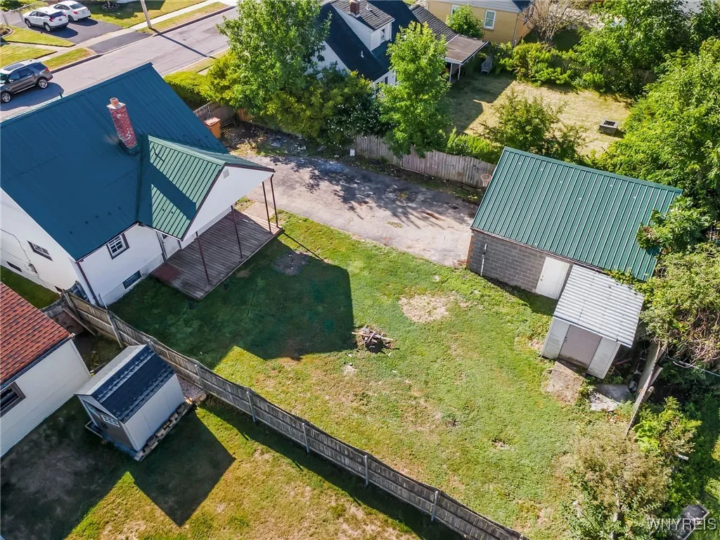 42 Henry Street, Cheektowaga, New York 14227, Cheektowaga, New York 14227, 3 Bedrooms Bedrooms, 6 Rooms Rooms,1 BathroomBathrooms,Residential,For Sale,42 Henry Street, Cheektowaga, New York 14227,0,B1632297