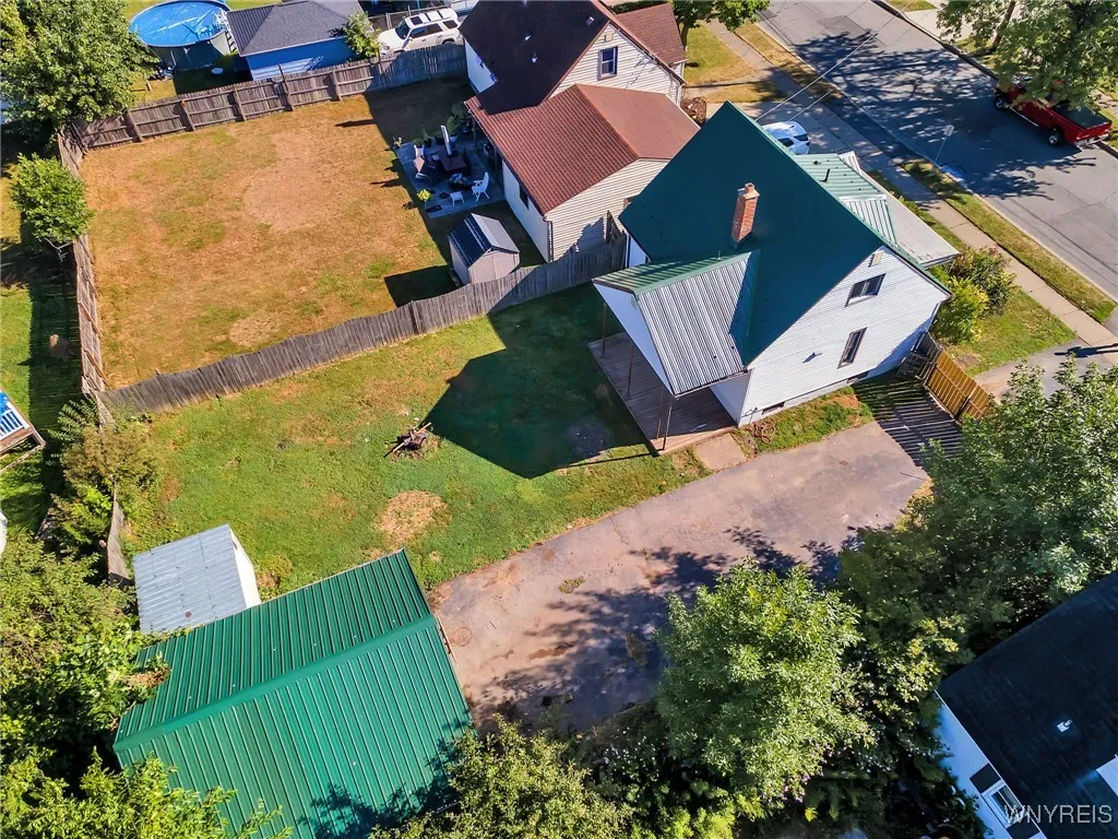 42 Henry Street, Cheektowaga, New York 14227, Cheektowaga, New York 14227, 3 Bedrooms Bedrooms, 6 Rooms Rooms,1 BathroomBathrooms,Residential,For Sale,42 Henry Street, Cheektowaga, New York 14227,0,B1632297