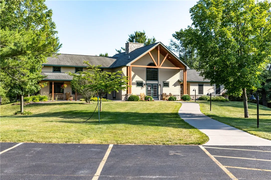 BRISTOL HARBOUR COMMUNITY CENTER