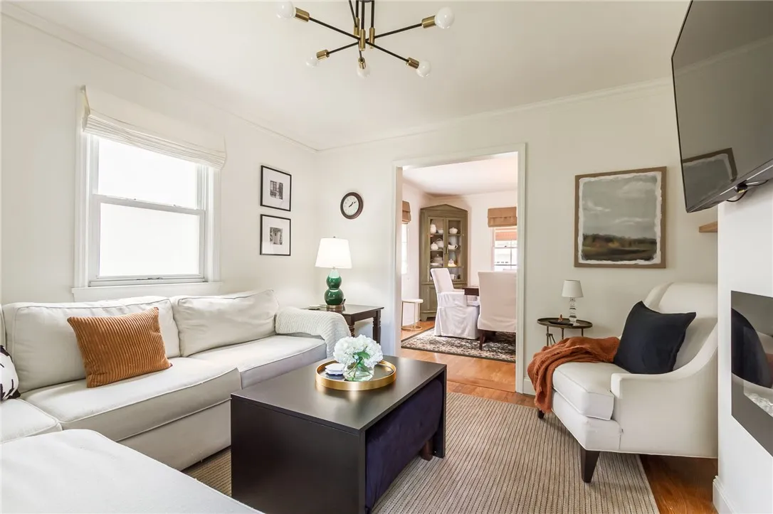 140 Saint Rita Drive, Gates, New York 14606, Gates, New York 14606, 3 Bedrooms Bedrooms, 7 Rooms Rooms,1 BathroomBathrooms,Residential,For Sale,140 Saint Rita Drive, Gates, New York 14606,R1631831