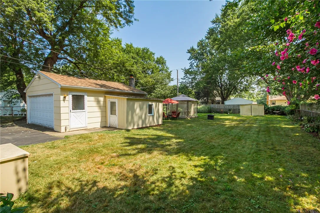 140 Saint Rita Drive, Gates, New York 14606, Gates, New York 14606, 3 Bedrooms Bedrooms, 7 Rooms Rooms,1 BathroomBathrooms,Residential,For Sale,140 Saint Rita Drive, Gates, New York 14606,R1631831