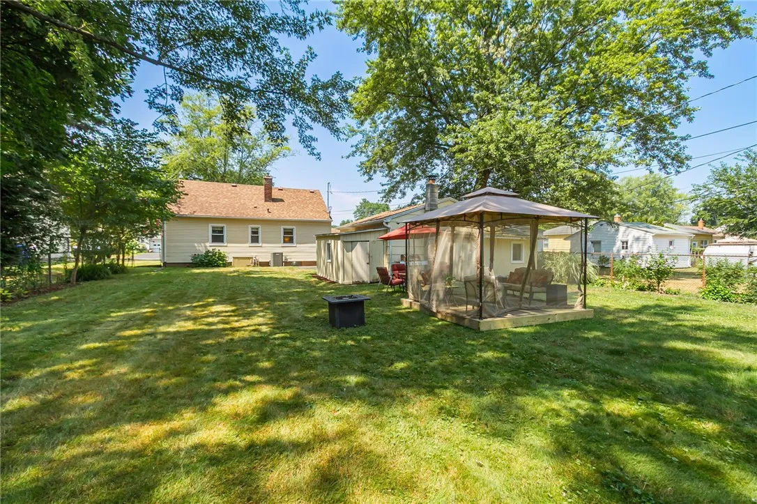 140 Saint Rita Drive, Gates, New York 14606, Gates, New York 14606, 3 Bedrooms Bedrooms, 7 Rooms Rooms,1 BathroomBathrooms,Residential,For Sale,140 Saint Rita Drive, Gates, New York 14606,R1631831