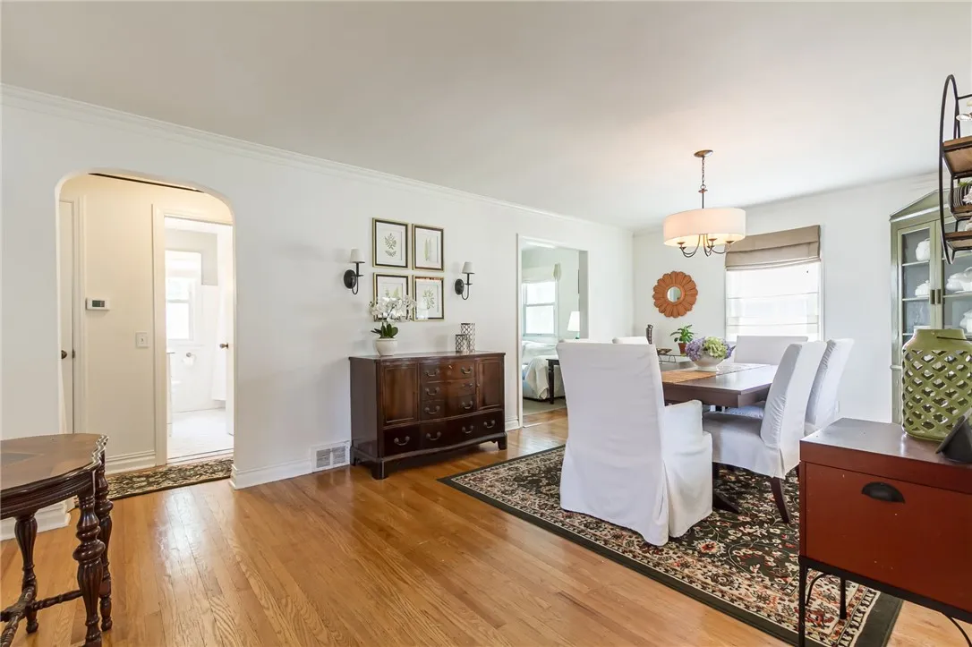 140 Saint Rita Drive, Gates, New York 14606, Gates, New York 14606, 3 Bedrooms Bedrooms, 7 Rooms Rooms,1 BathroomBathrooms,Residential,For Sale,140 Saint Rita Drive, Gates, New York 14606,R1631831