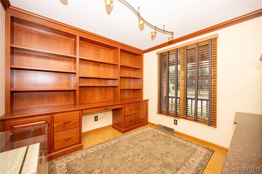 190 Wyeth Drive, Amherst, New York 14068, Amherst, New York 14068, 4 Bedrooms Bedrooms, 8 Rooms Rooms,2 BathroomsBathrooms,Residential,Closed,190 Wyeth Drive, Amherst, New York 14068,0,B1625581