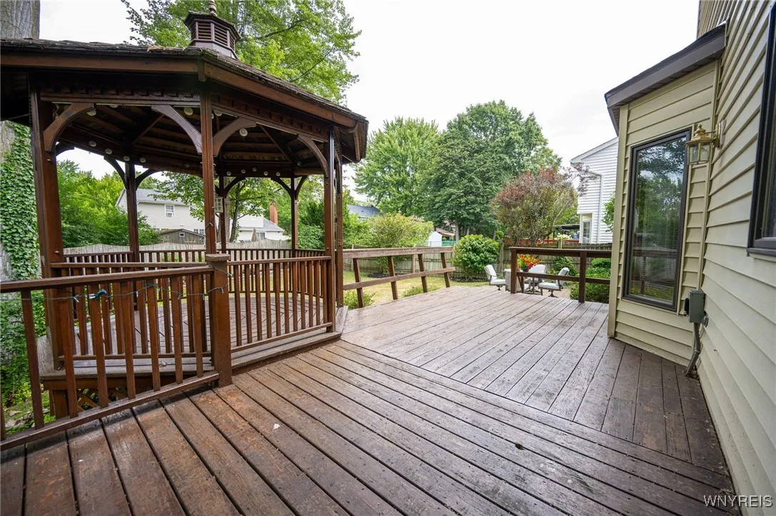 190 Wyeth Drive, Amherst, New York 14068, Amherst, New York 14068, 4 Bedrooms Bedrooms, 8 Rooms Rooms,2 BathroomsBathrooms,Residential,Closed,190 Wyeth Drive, Amherst, New York 14068,0,B1625581