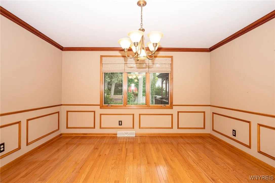 190 Wyeth Drive, Amherst, New York 14068, Amherst, New York 14068, 4 Bedrooms Bedrooms, 8 Rooms Rooms,2 BathroomsBathrooms,Residential,Closed,190 Wyeth Drive, Amherst, New York 14068,0,B1625581