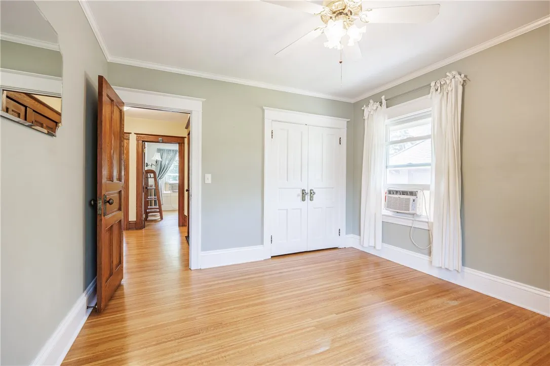 16 Potter Place, Perinton, New York 14450, Perinton, New York 14450, 5 Bedrooms Bedrooms, 9 Rooms Rooms,2 BathroomsBathrooms,Residential,Closed,16 Potter Place, Perinton, New York 14450,0,R1631988