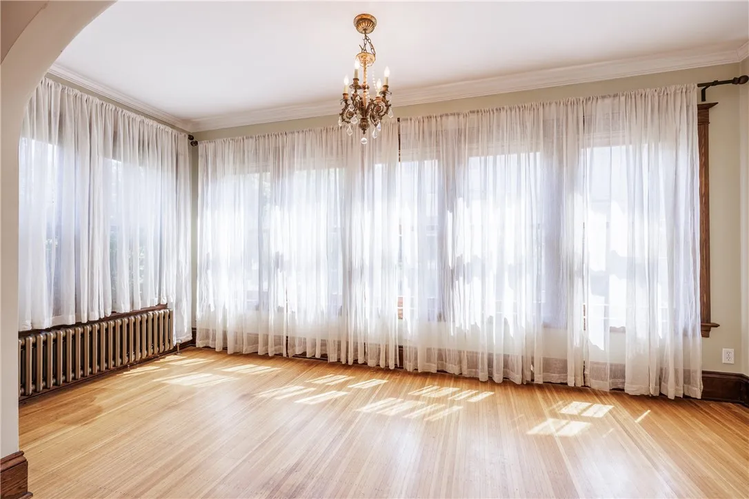 16 Potter Place, Perinton, New York 14450, Perinton, New York 14450, 5 Bedrooms Bedrooms, 9 Rooms Rooms,2 BathroomsBathrooms,Residential,Closed,16 Potter Place, Perinton, New York 14450,0,R1631988