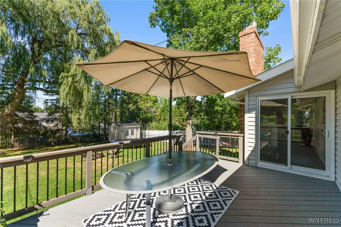 132 Beech Road, Aurora, New York 14052, Aurora, New York 14052, 3 Bedrooms Bedrooms, 7 Rooms Rooms,2 BathroomsBathrooms,Residential,Closed,132 Beech Road, Aurora, New York 14052,0,B1632166