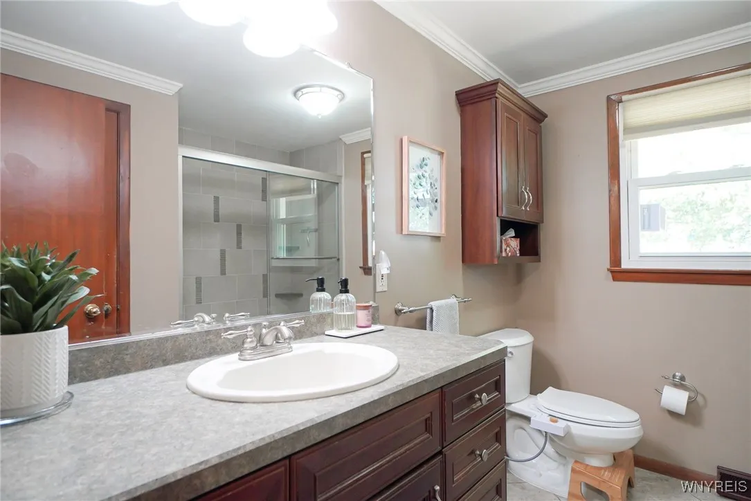 16 Treehaven Road, West Seneca, New York 14224, West Seneca, New York 14224, 3 Bedrooms Bedrooms, 8 Rooms Rooms,1 BathroomBathrooms,Residential,For Sale,16 Treehaven Road, West Seneca, New York 14224,B1632319