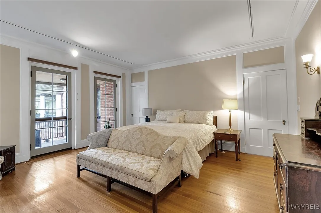 801 West Ferry Street, Buffalo, New York 14222, Buffalo, New York 14222, 11 Bedrooms Bedrooms, ,5 BathroomsBathrooms,Residential,For Sale,801 West Ferry Street, Buffalo, New York 14222,B1632322