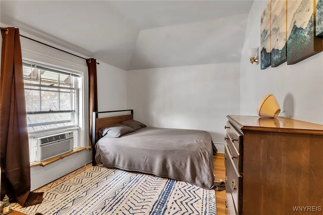 801 West Ferry Street, Buffalo, New York 14222, Buffalo, New York 14222, 11 Bedrooms Bedrooms, ,5 BathroomsBathrooms,Residential,For Sale,801 West Ferry Street, Buffalo, New York 14222,B1632322