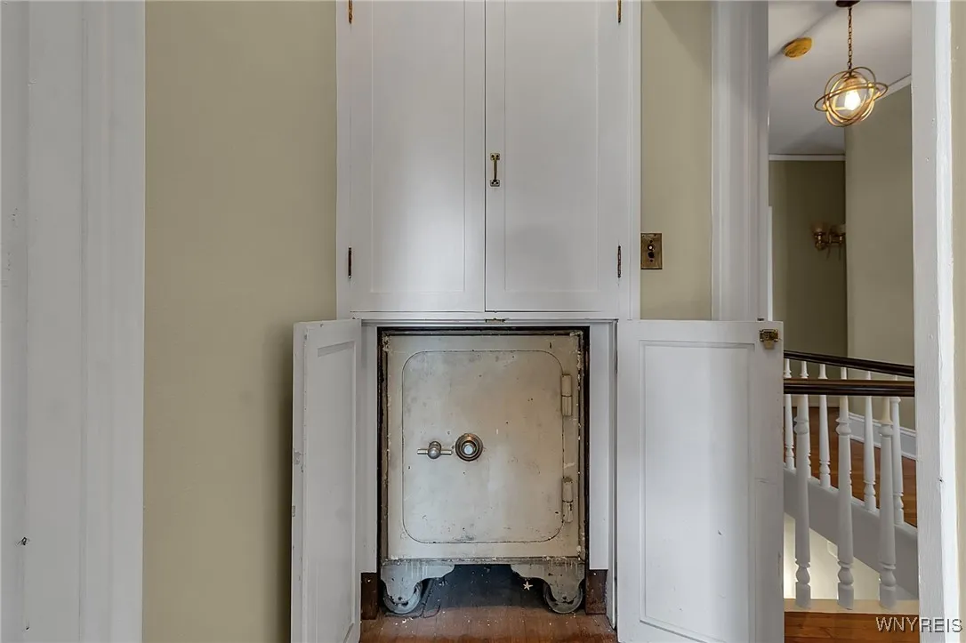 801 West Ferry Street, Buffalo, New York 14222, Buffalo, New York 14222, 11 Bedrooms Bedrooms, ,5 BathroomsBathrooms,Residential,For Sale,801 West Ferry Street, Buffalo, New York 14222,B1632322